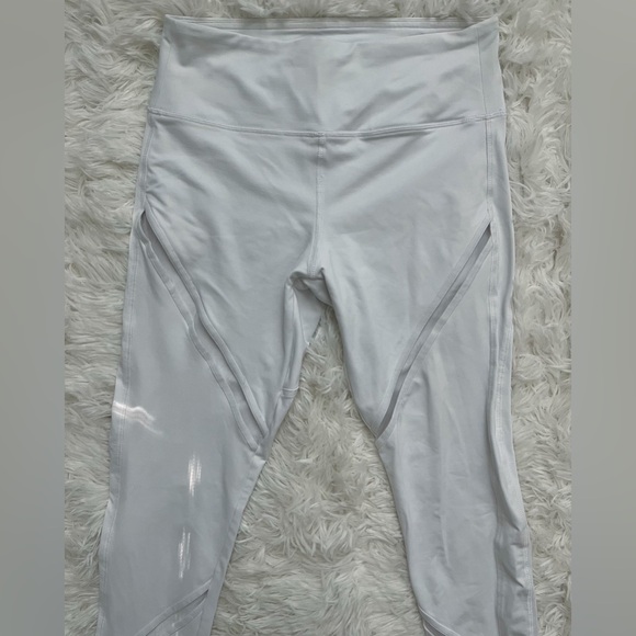 Forever 21 White Cutout Athletic Leggings Size XS - Picture 2 of 14